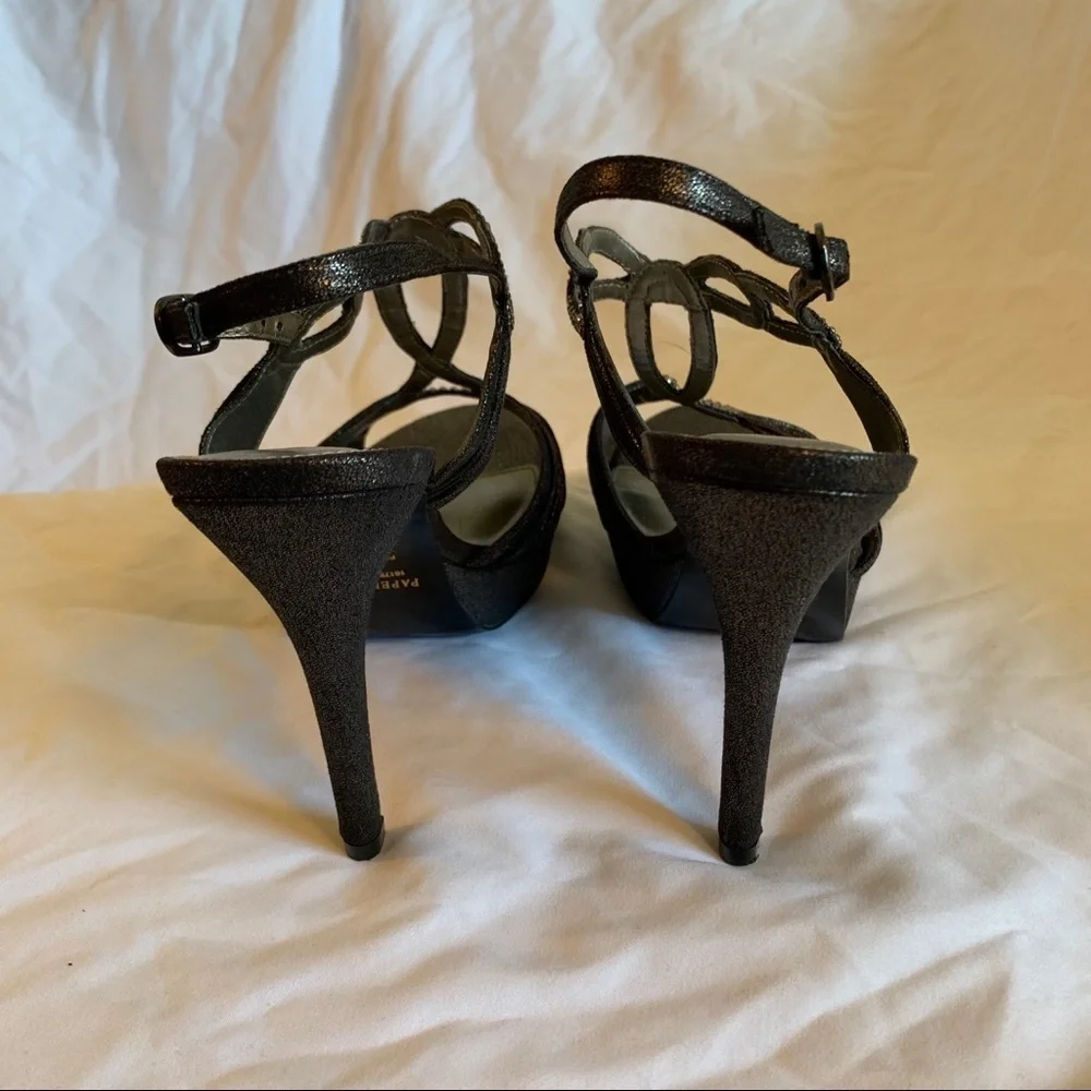 Like New Papell Studio Evening Sandals
